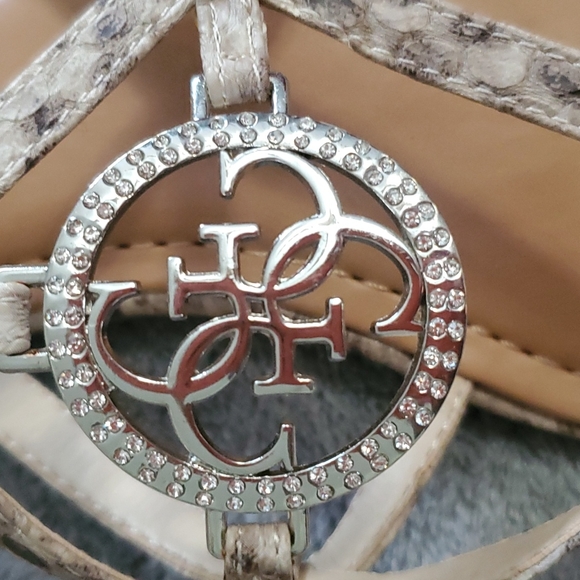 GUESS Romie sandal - Picture 2 of 6